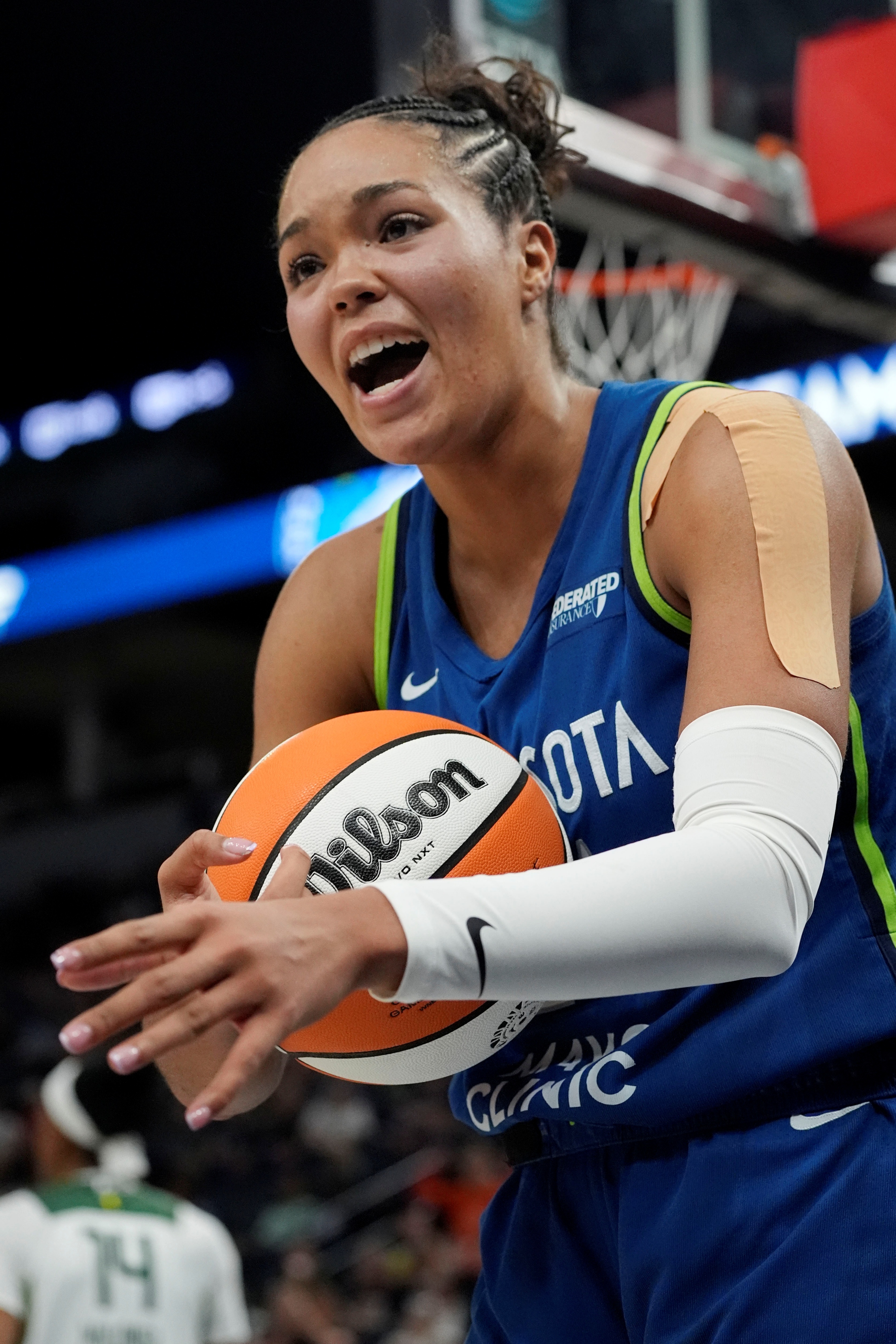 华体会-超级顶薪！科利尔一年140万美元回归山猫 WNBA历史第三人！